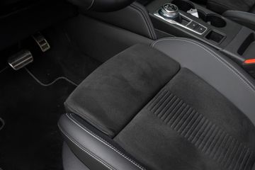 Voertuigafbeelding 36