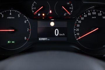 Voertuigafbeelding 16