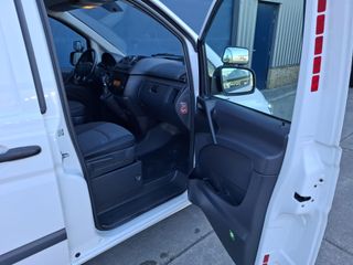 Voertuigafbeelding 19