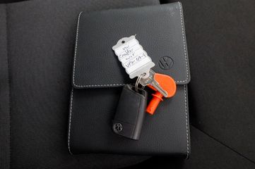 Voertuigafbeelding 6