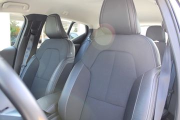 Voertuigafbeelding 8