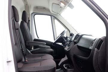 Voertuigafbeelding 2