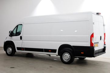 Voertuigafbeelding 8