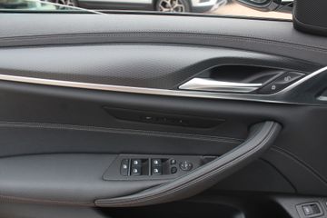 Voertuigafbeelding 36