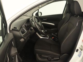 Voertuigafbeelding 3