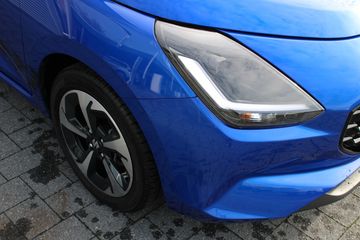 Voertuigafbeelding 12