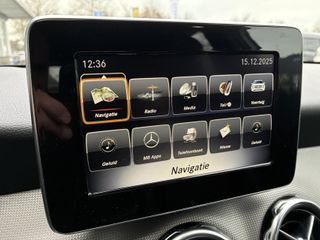 Voertuigafbeelding 12