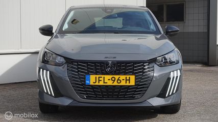 Voertuigafbeelding 6