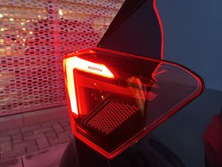 Voertuigafbeelding 7