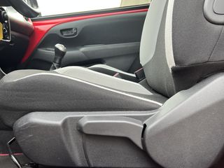 Voertuigafbeelding 13