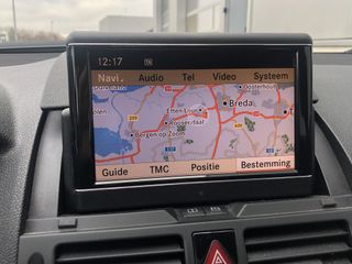 Voertuigafbeelding 12