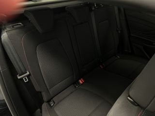 Voertuigafbeelding 43