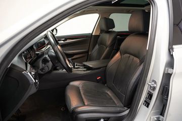 Voertuigafbeelding 9