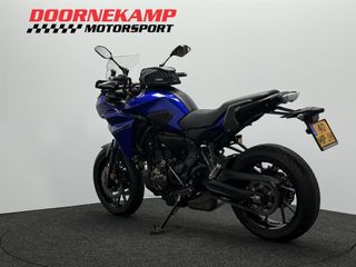 Voertuigafbeelding 10