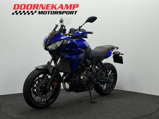 Voertuigafbeelding 6