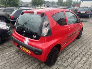 Voertuigafbeelding 3