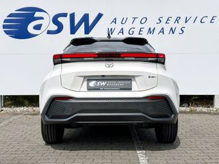 Voertuigafbeelding 6