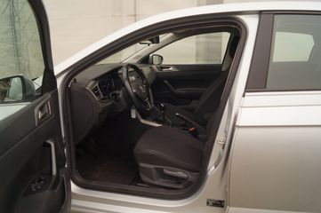 Voertuigafbeelding 6