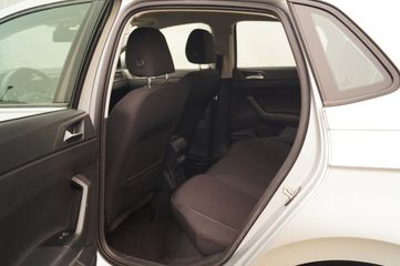 Voertuigafbeelding 7