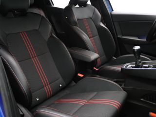 Voertuigafbeelding 32