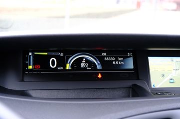 Voertuigafbeelding 12