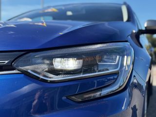 Voertuigafbeelding 16