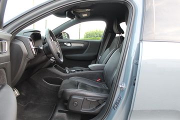 Voertuigafbeelding 12