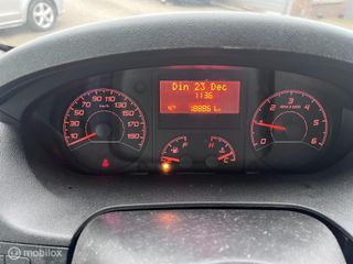 Voertuigafbeelding 10