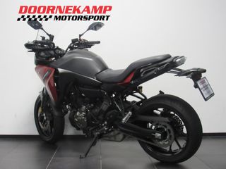 Voertuigafbeelding 4