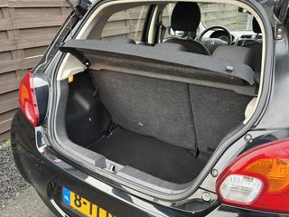 Voertuigafbeelding 12