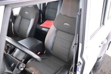 Voertuigafbeelding 16