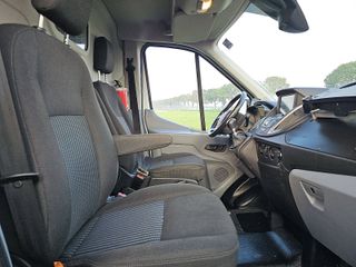 Voertuigafbeelding 6