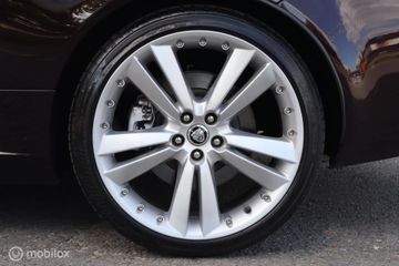 Voertuigafbeelding 21