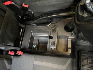 Voertuigafbeelding 36