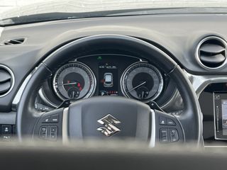 Voertuigafbeelding 12