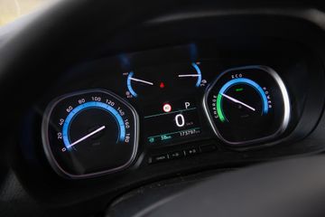 Voertuigafbeelding 4