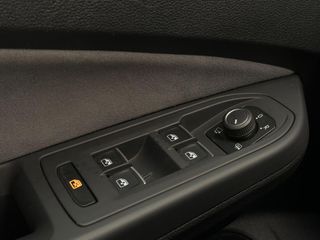 Voertuigafbeelding 37