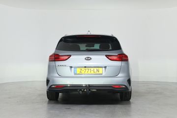 Voertuigafbeelding 4