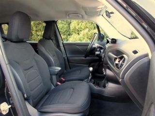 Voertuigafbeelding 15