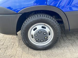 Voertuigafbeelding 19