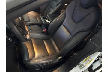 Voertuigafbeelding 10