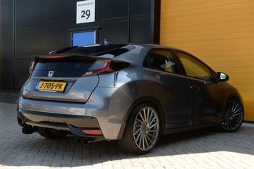 Voertuigafbeelding 3