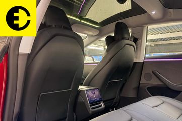 Voertuigafbeelding 7