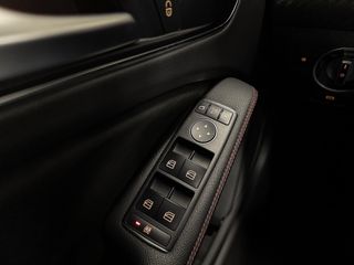 Voertuigafbeelding 32