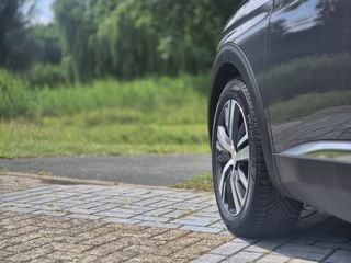 Voertuigafbeelding 6