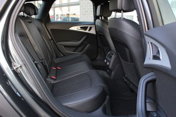 Voertuigafbeelding 11