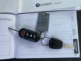 Voertuigafbeelding 17