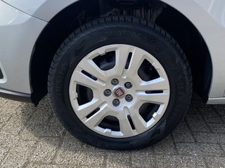 Voertuigafbeelding 21