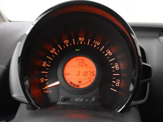 Voertuigafbeelding 9