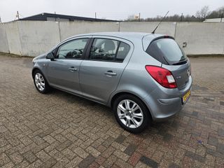 Voertuigafbeelding 2